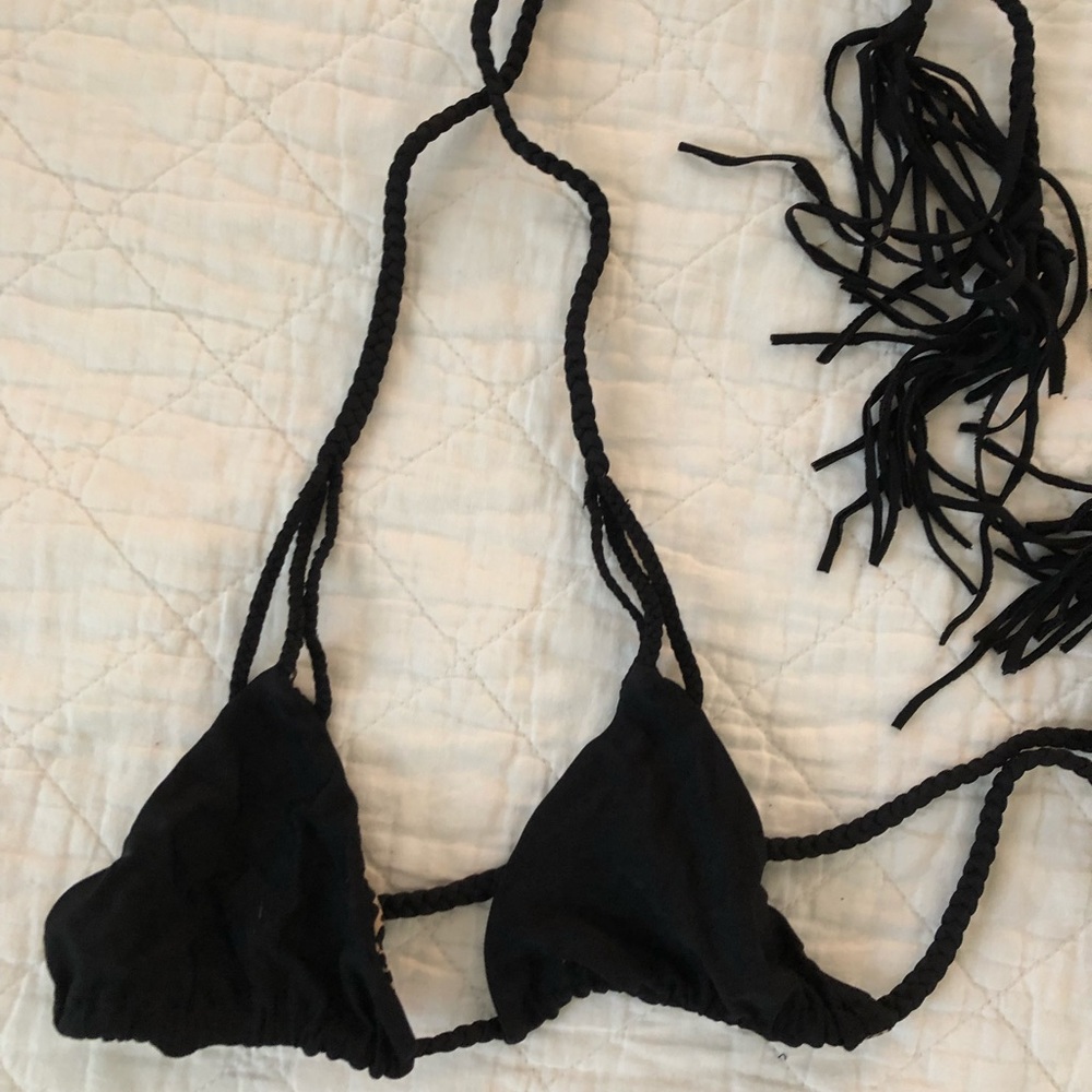 Acacia top